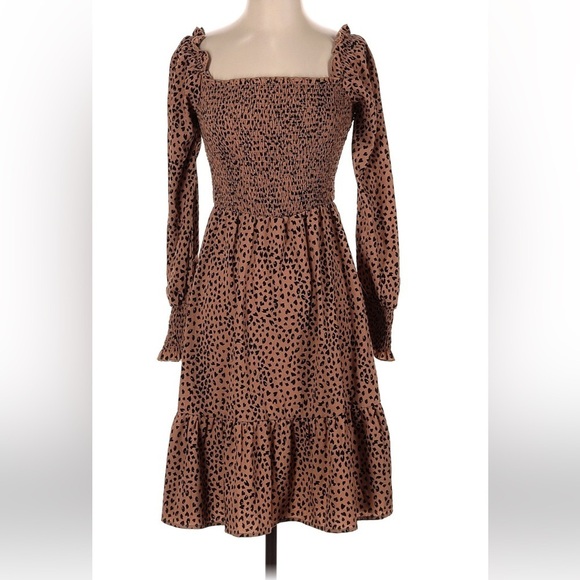 Ava James cheetah pattern Dress. - Picture 2 of 6